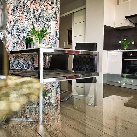 Apartament The Palm 35 By Housine 扎托尔 外观 照片
